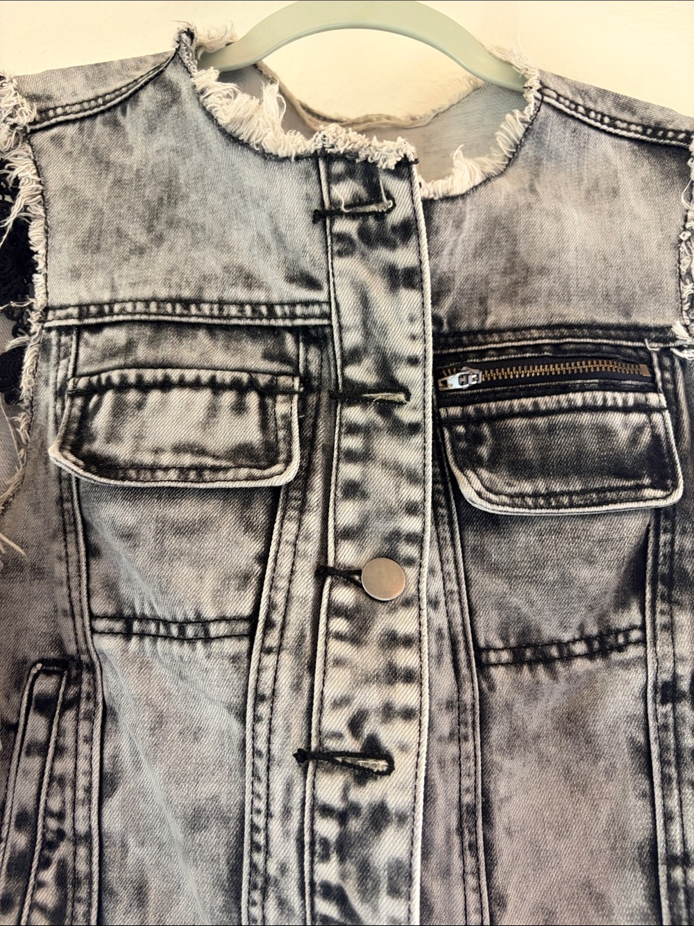 BKE Washed Black and Gray Denim Vest - Picture 3 of 8